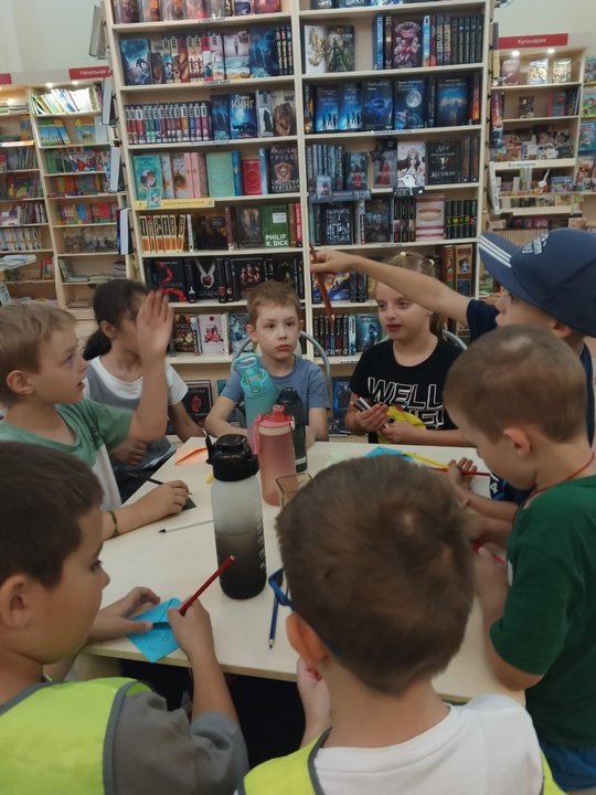 Школа "Сократ" в гостях у "Кассандры"