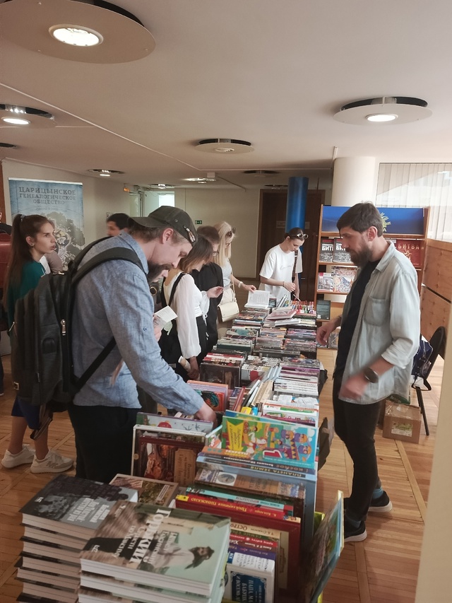 Сегодня в библиотеке им. Горького состоялся Книжный фестиваль