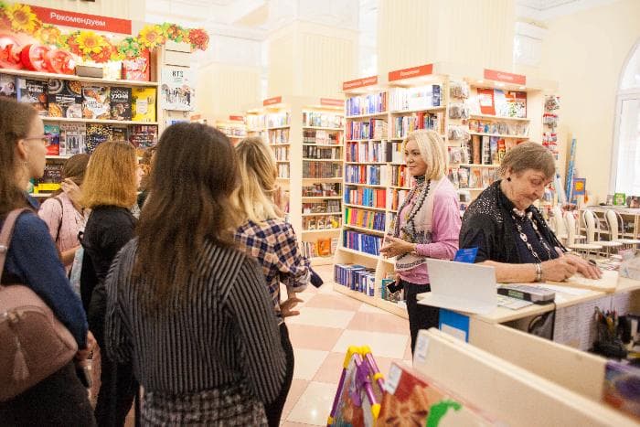Валентина Николаевна Боровицкая - встреча с прозаиком